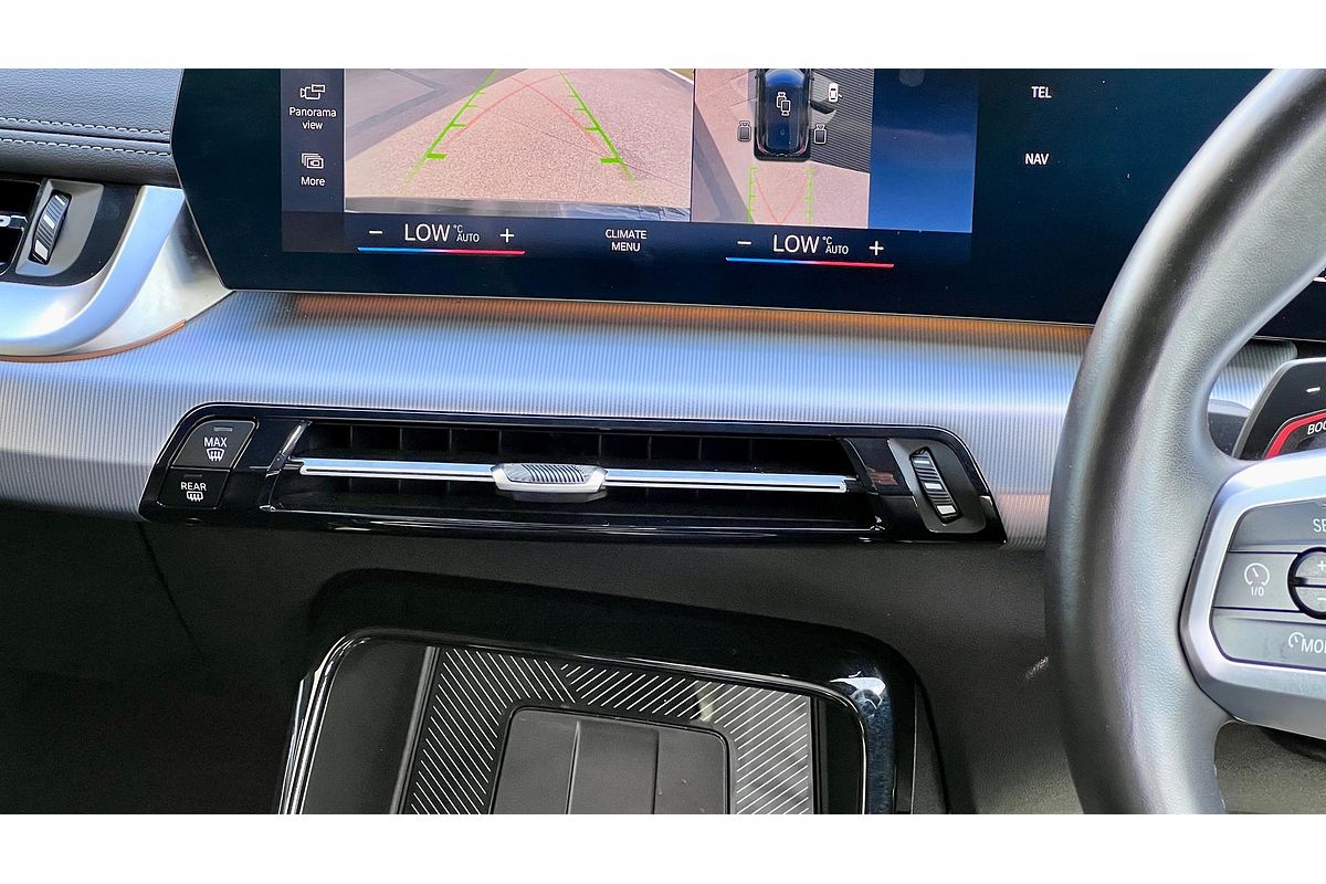 2023 BMW X1 xDrive20i U11