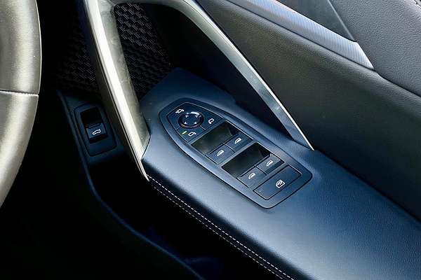 2023 BMW X1 xDrive20i U11