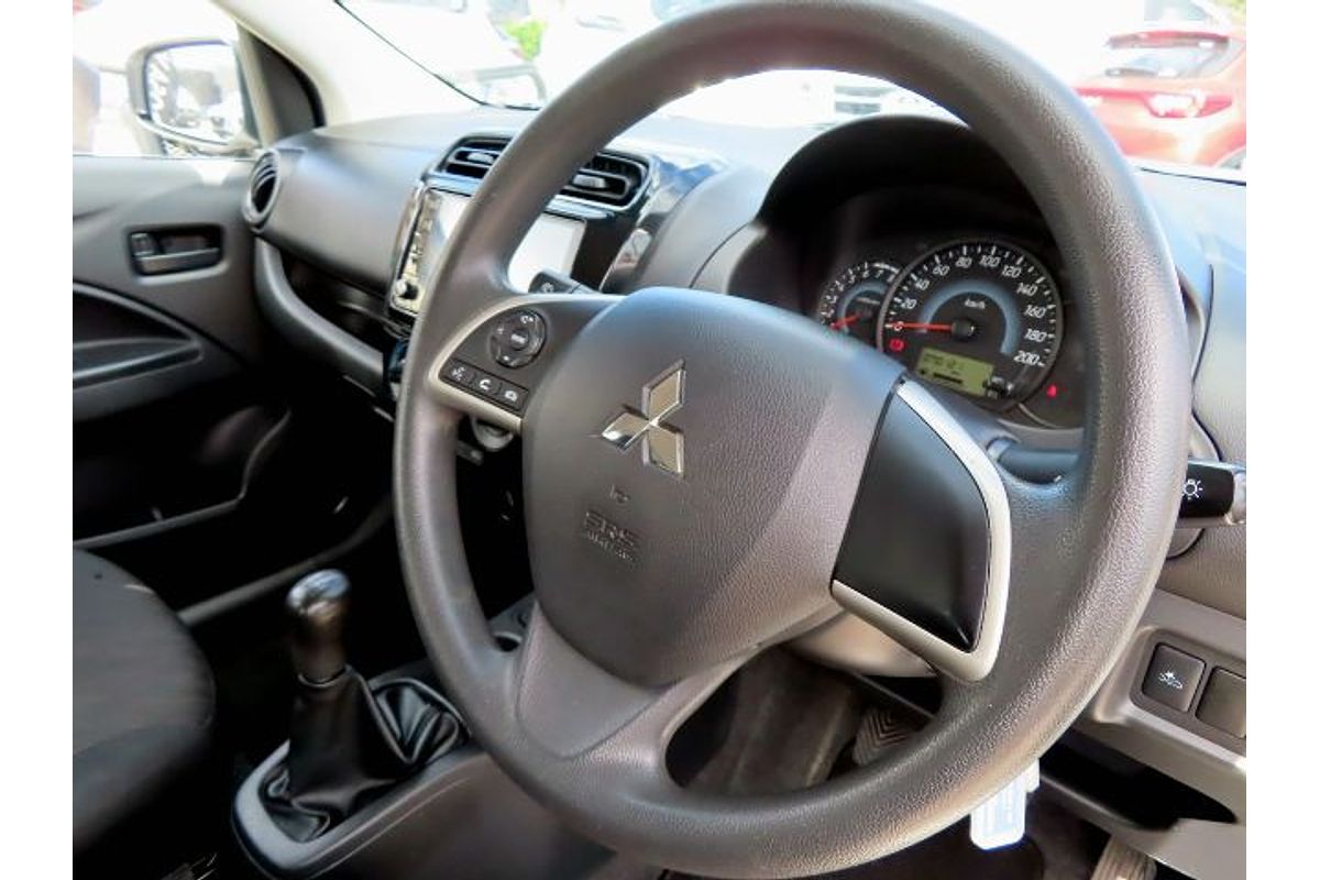 2021 Mitsubishi Mirage ES LB