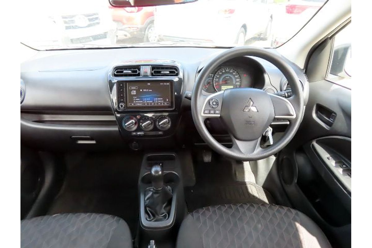 2021 Mitsubishi Mirage ES LB