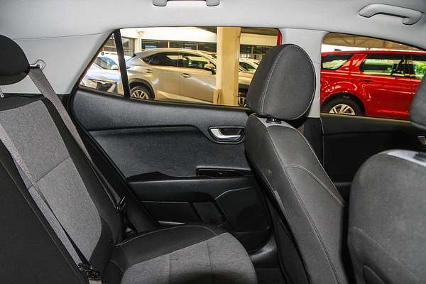 2022 Kia Stonic S YB