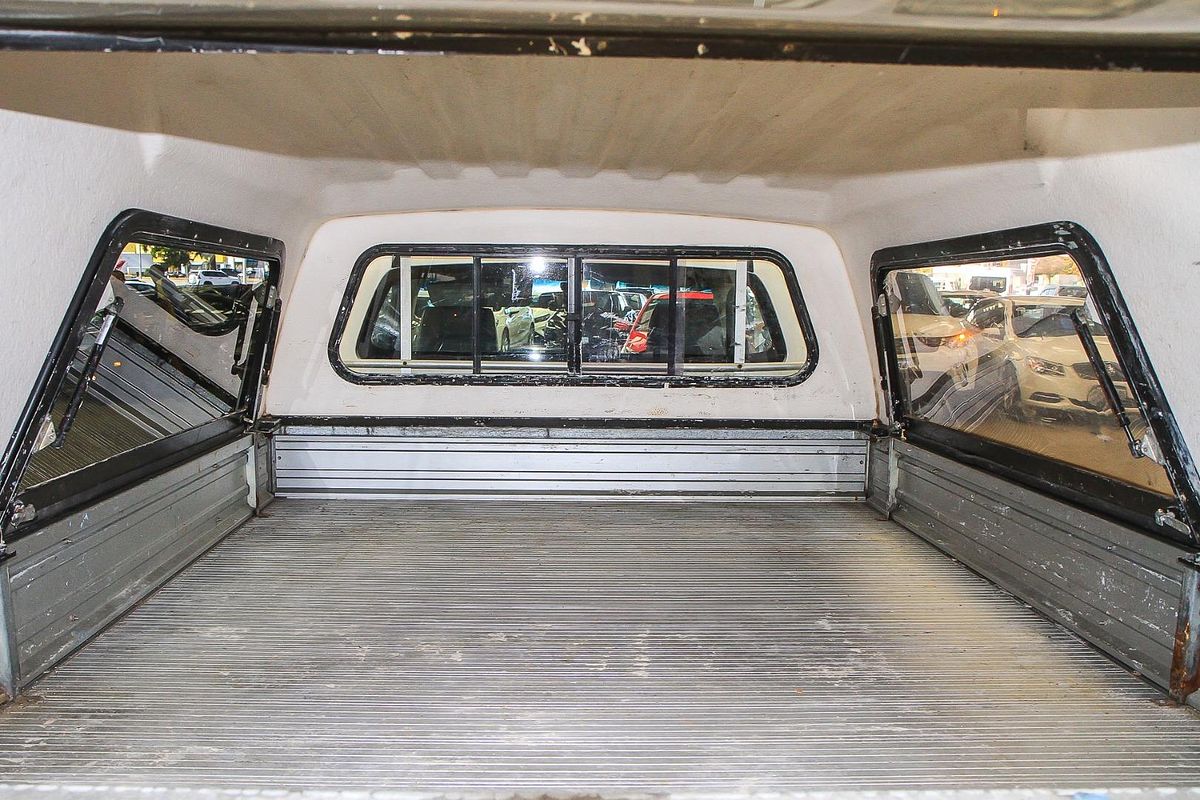 2012 Toyota Hilux Workmate TGN16R Rear Wheel Drive