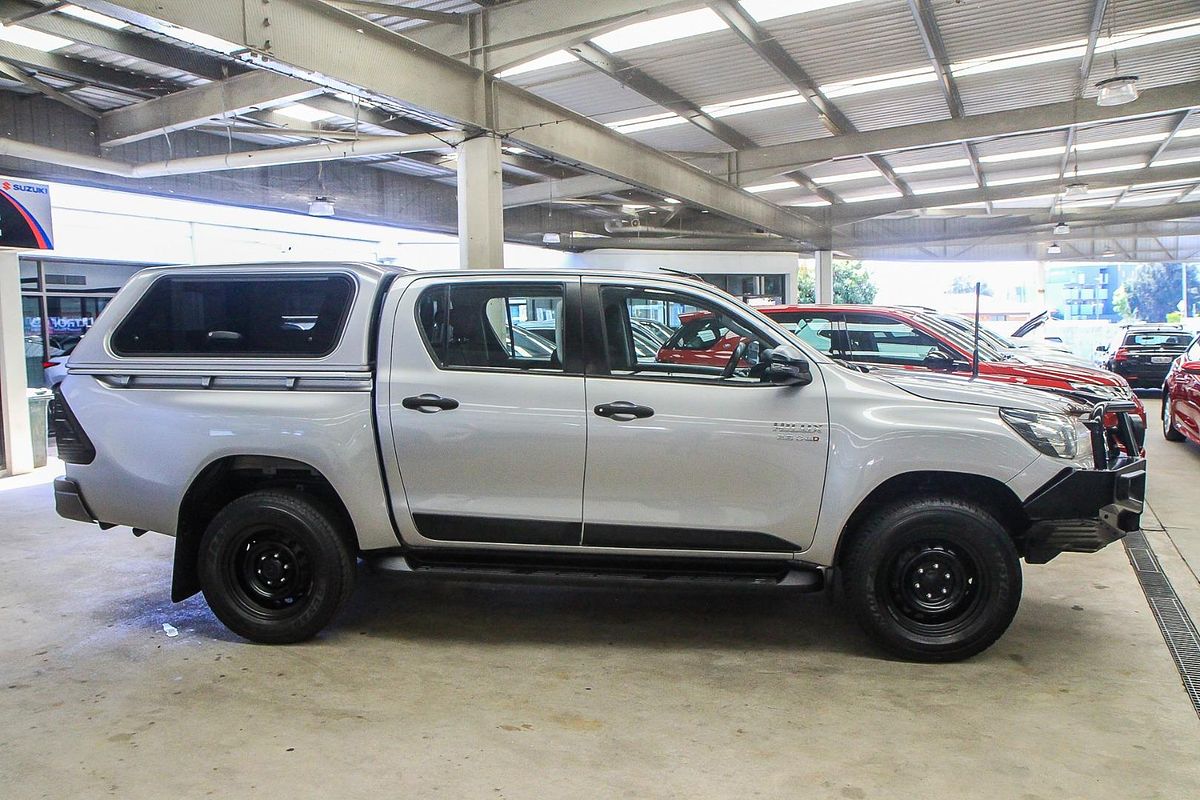 2017 Toyota Hilux SR GUN126R 4X4