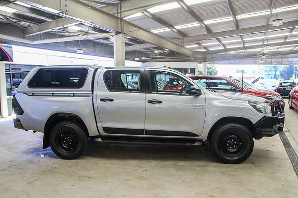 2017 Toyota Hilux SR GUN126R 4X4