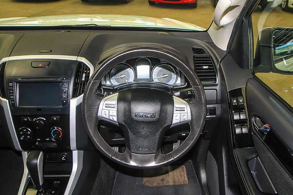 2021 Isuzu MU-X LS-M