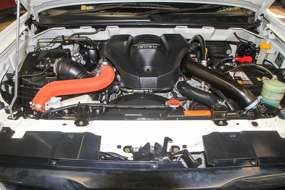 2021 Isuzu MU-X LS-M