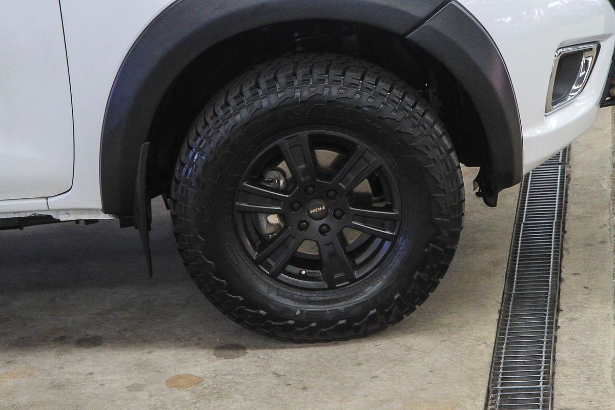 2016 Nissan Navara RX D23 4X4