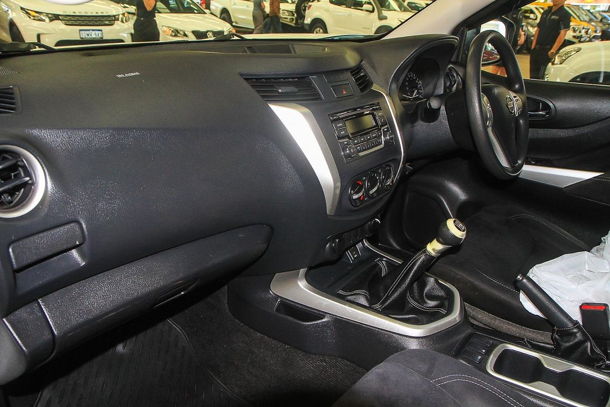 2016 Nissan Navara RX D23 4X4