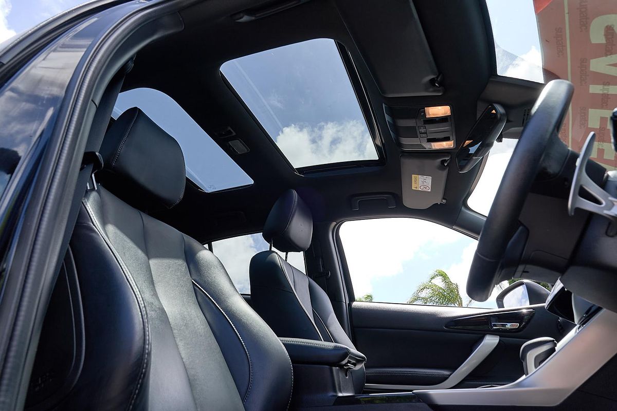 2022 Mitsubishi Eclipse Cross Exceed YB