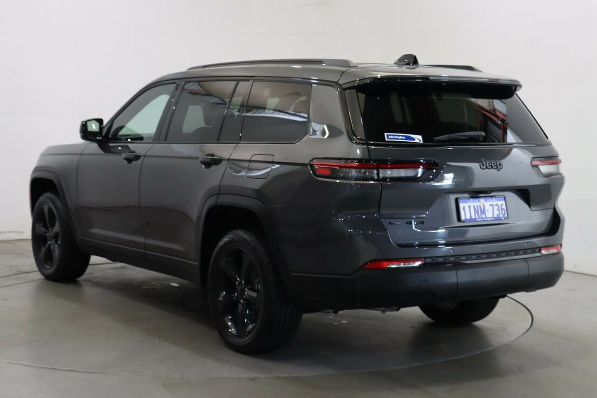 2023 Jeep Grand Cherokee Night Eagle WL