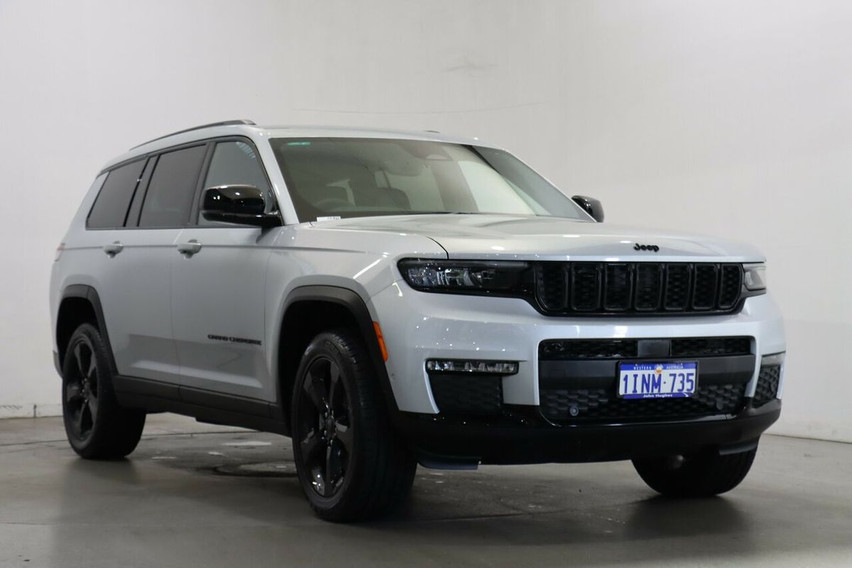 2023 Jeep Grand Cherokee Night Eagle WL