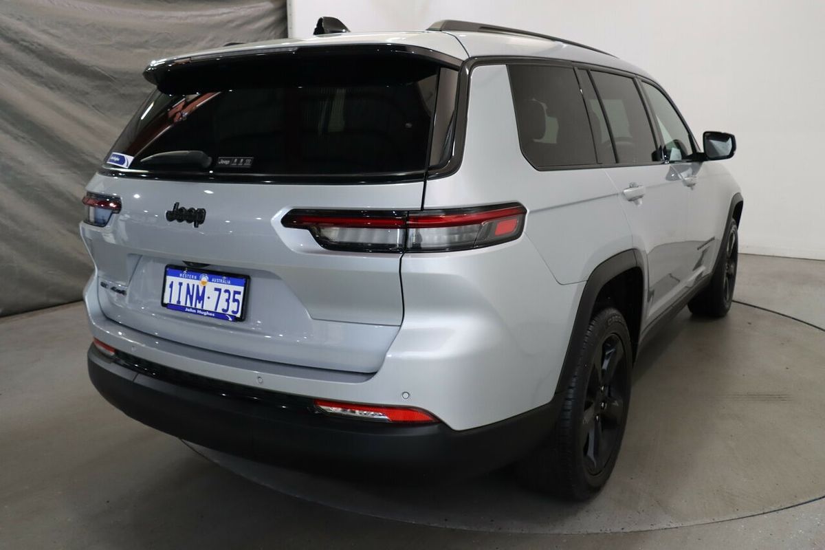 2023 Jeep Grand Cherokee Night Eagle WL