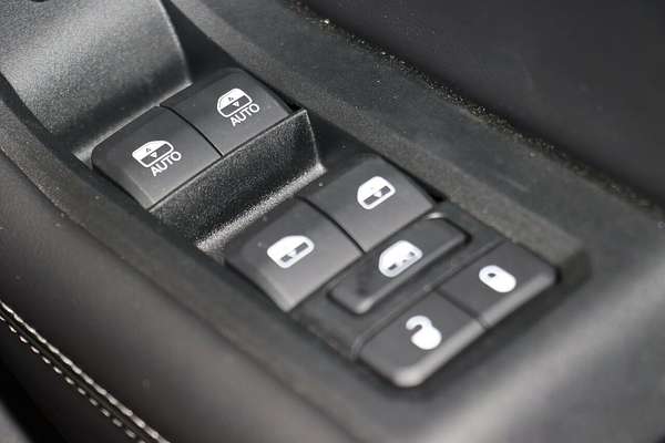 2023 Jeep Grand Cherokee Night Eagle WL