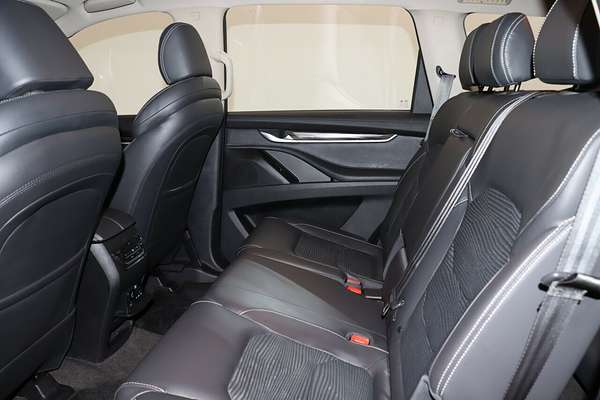 2023 LDV D90 SV9A