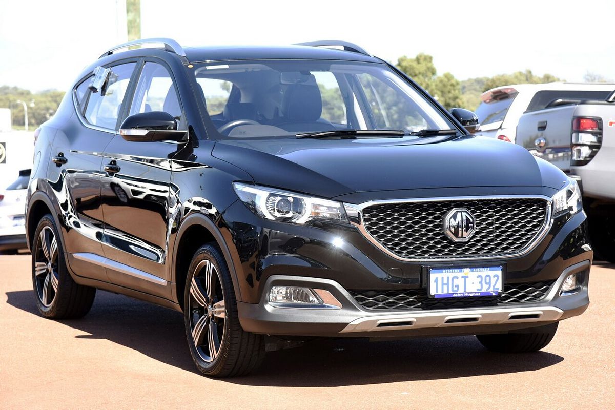 2020 MG ZS Essence AZS1