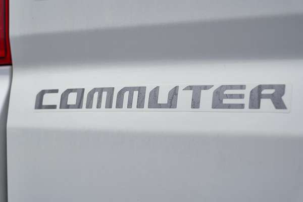 2022 Toyota Hiace Commuter GDH322R