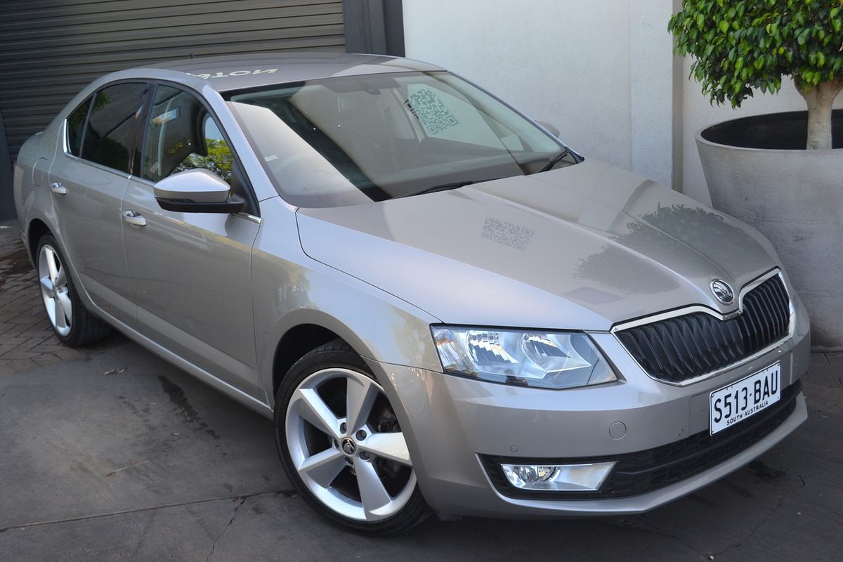 2013 SKODA Octavia Elegance 103TSI NE