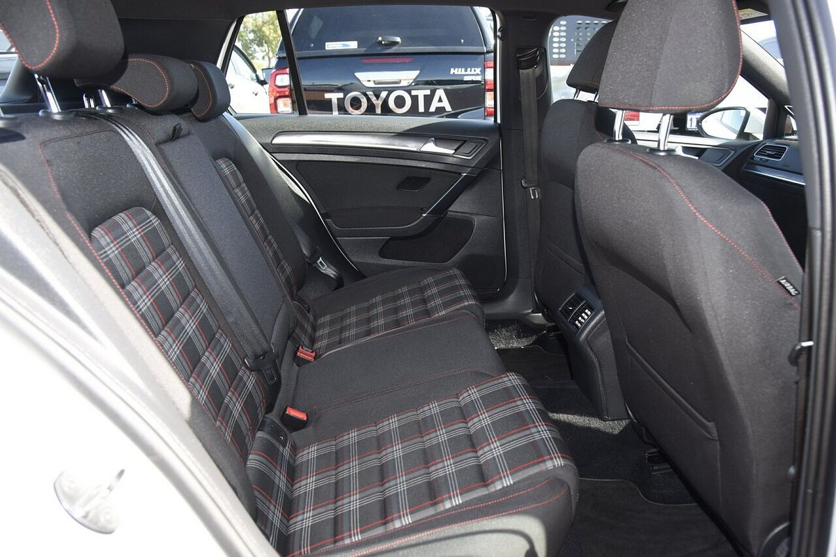 2019 Volkswagen Golf GTI 7.5