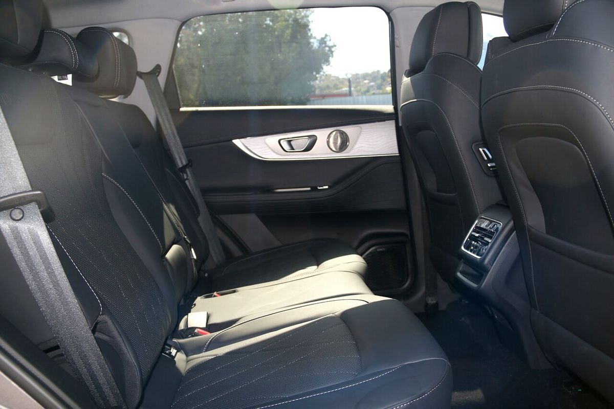 2024 Chery Tiggo 8 Pro Max Ultimate AWD T31