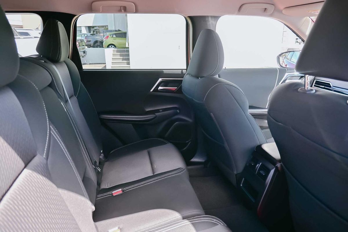 2021 Mitsubishi Outlander LS ZM