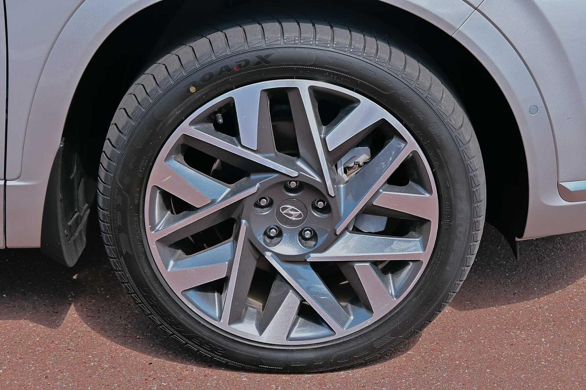 2021 Hyundai Santa Fe Highlander TM.V3
