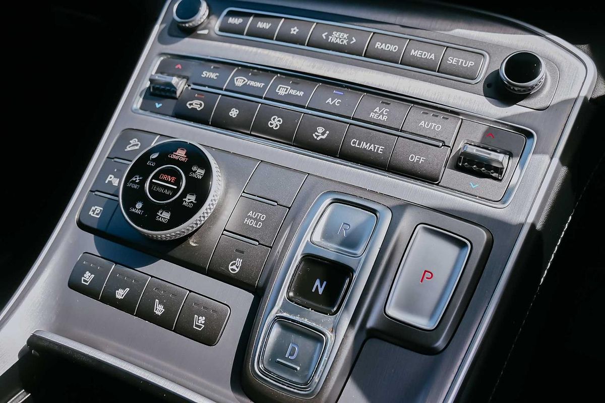 2021 Hyundai Santa Fe Highlander TM.V3