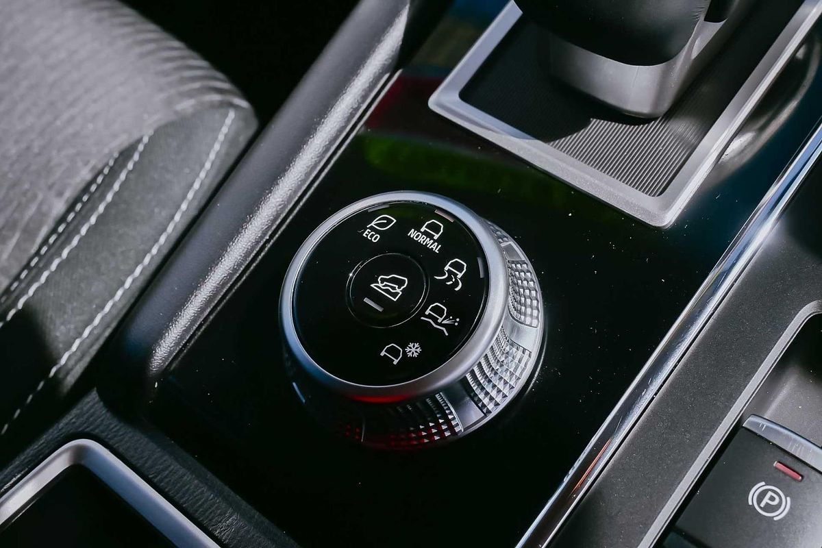 2021 Mitsubishi Outlander LS ZM