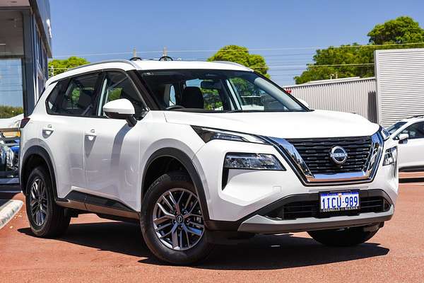 2023 Nissan X-TRAIL ST T33