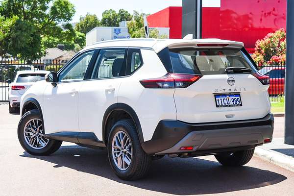 2023 Nissan X-TRAIL ST T33