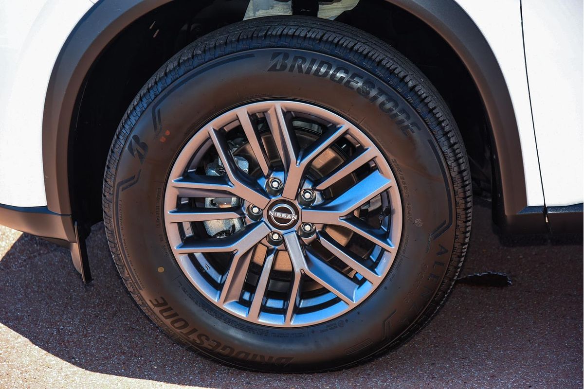 2023 Nissan X-TRAIL ST T33