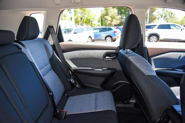 2023 Nissan X-TRAIL ST T33