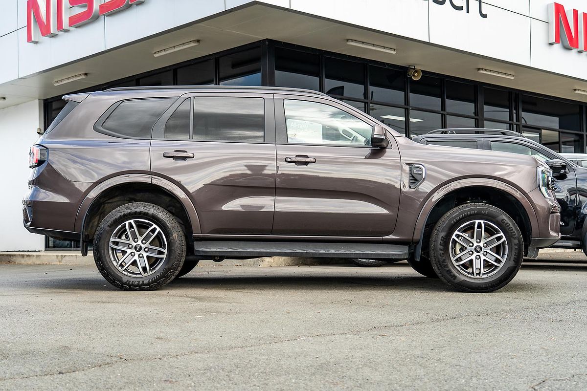 2022 Ford Everest Trend