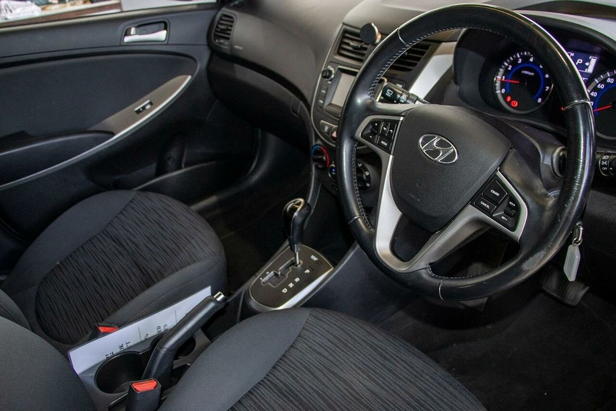 2018 Hyundai Accent Sport RB6