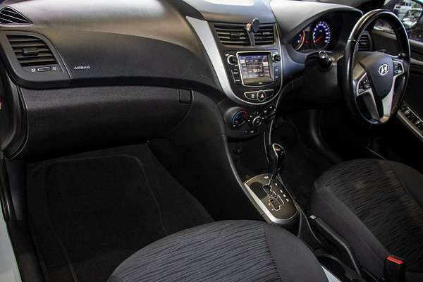 2018 Hyundai Accent Sport RB6