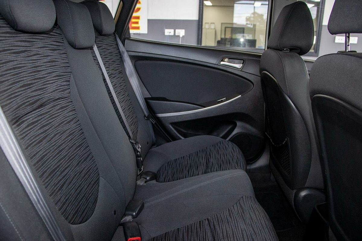 2018 Hyundai Accent Sport RB6