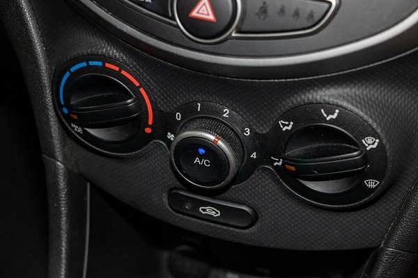 2018 Hyundai Accent Sport RB6