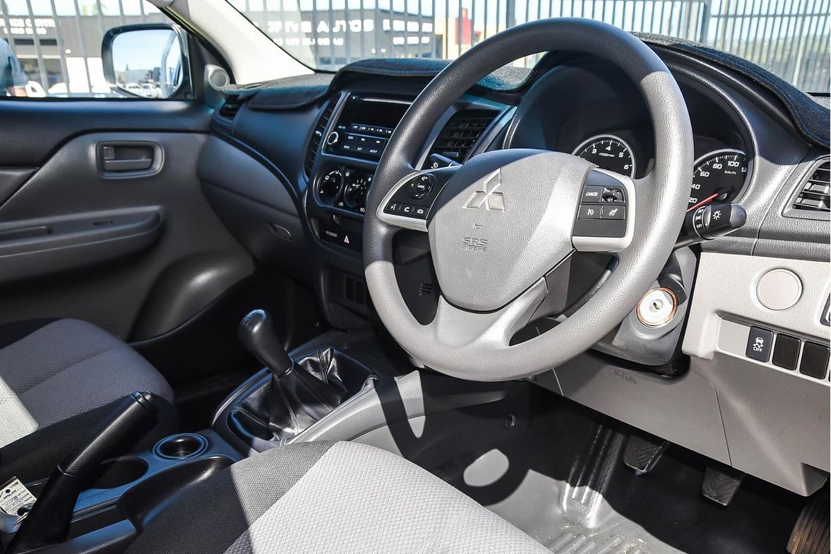 2016 Mitsubishi Triton GLX MQ Rear Wheel Drive