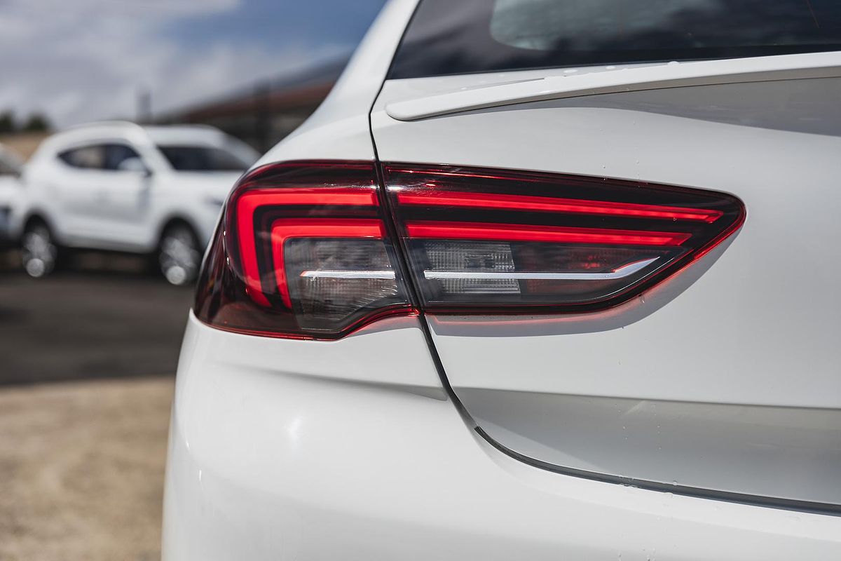 2018 Holden Commodore RS-V ZB
