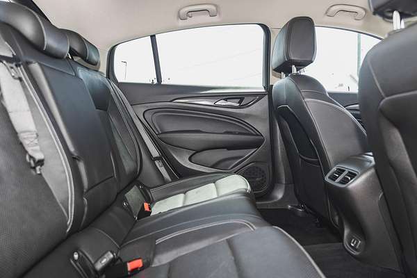 2018 Holden Commodore RS-V ZB