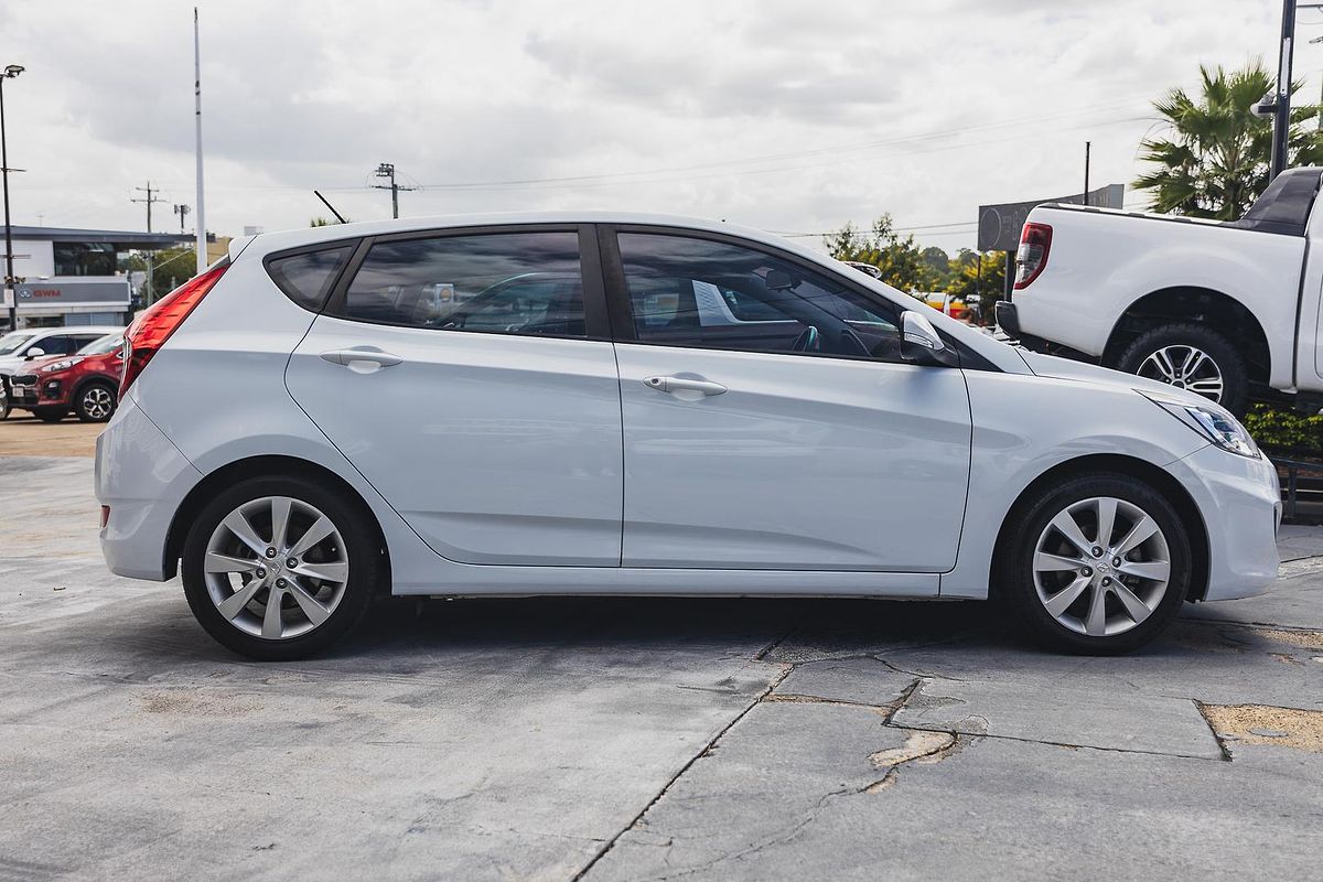 2017 Hyundai Accent Sport RB5