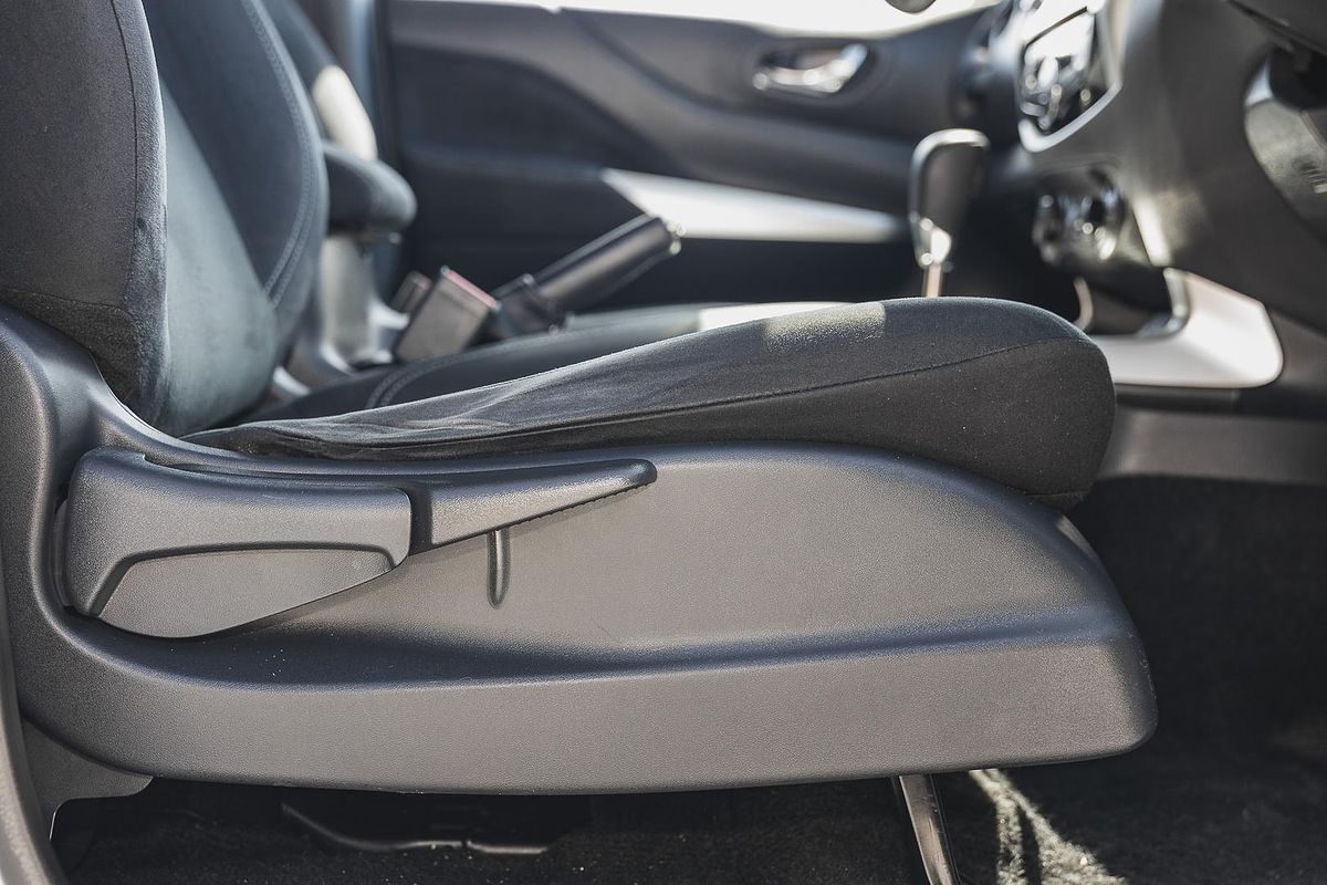 2019 Nissan Navara ST-X D23 Series 4 4X4