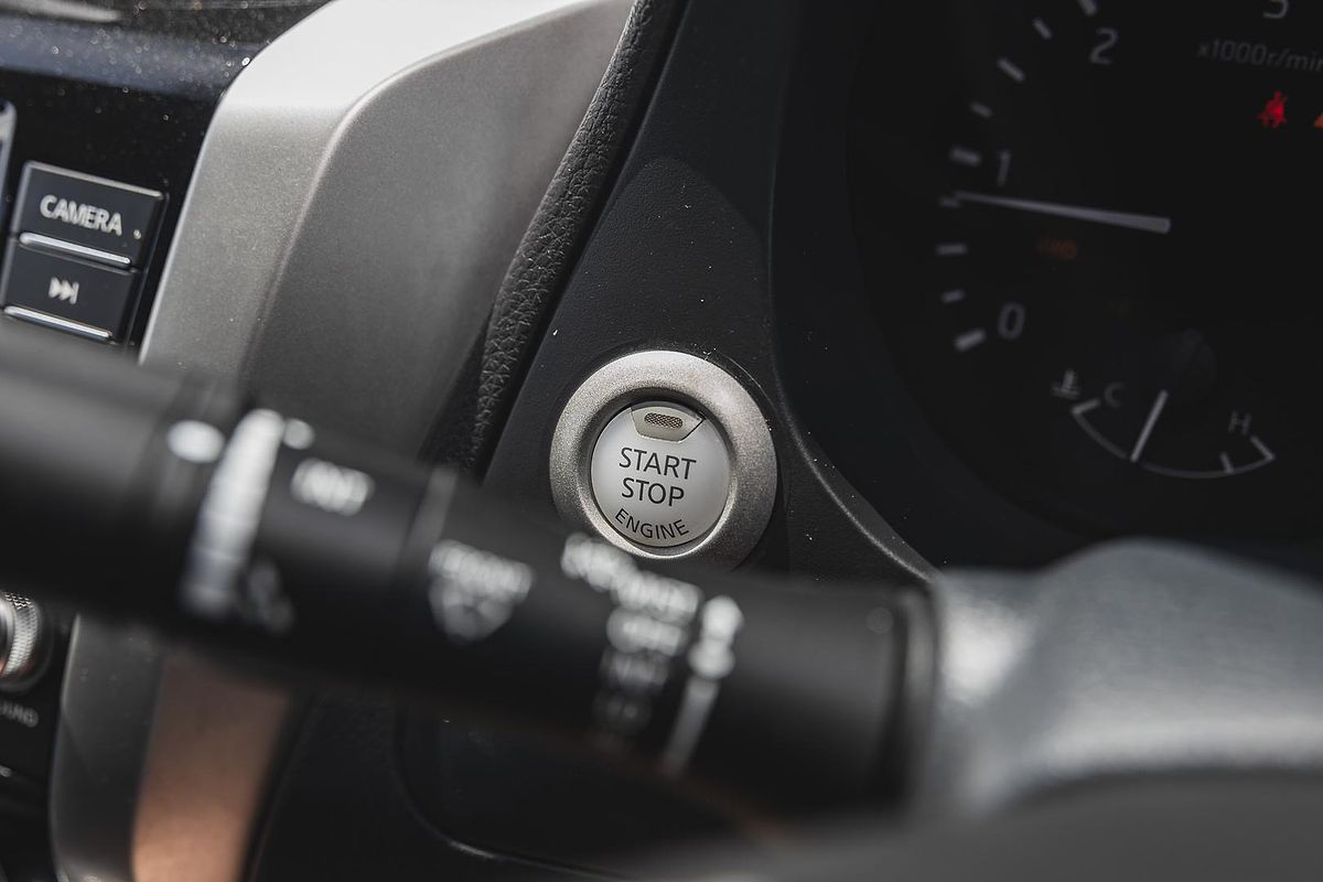 2019 Nissan Navara ST-X D23 Series 4 4X4