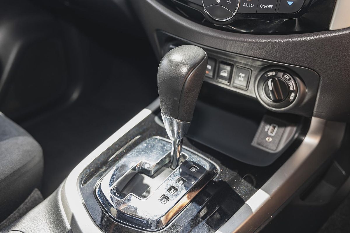 2019 Nissan Navara ST-X D23 Series 4 4X4