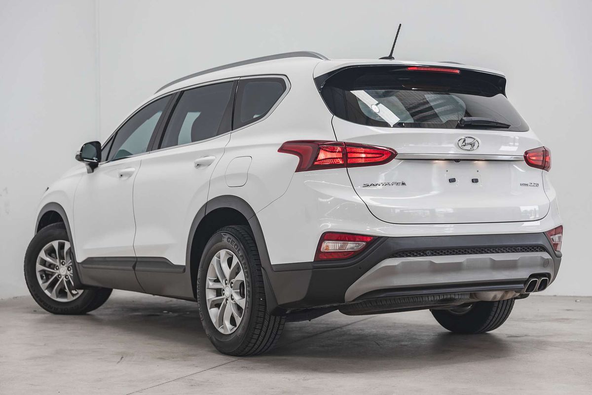 2019 Hyundai Santa Fe Active TM.2