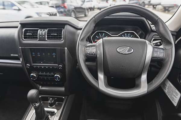 2022 Mahindra PIK-UP S11 4X4