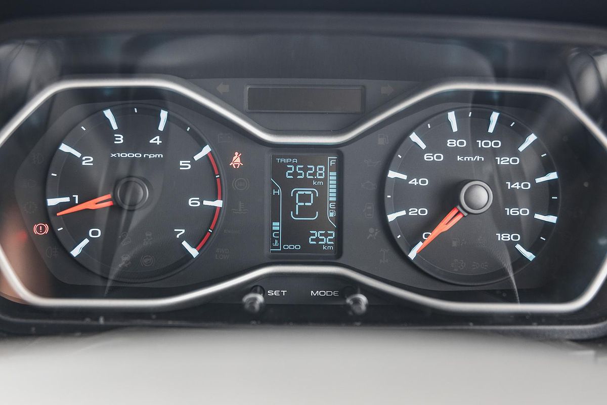 2022 Mahindra PIK-UP S11 4X4