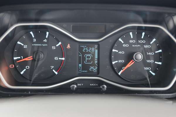 2022 Mahindra PIK-UP S11 4X4