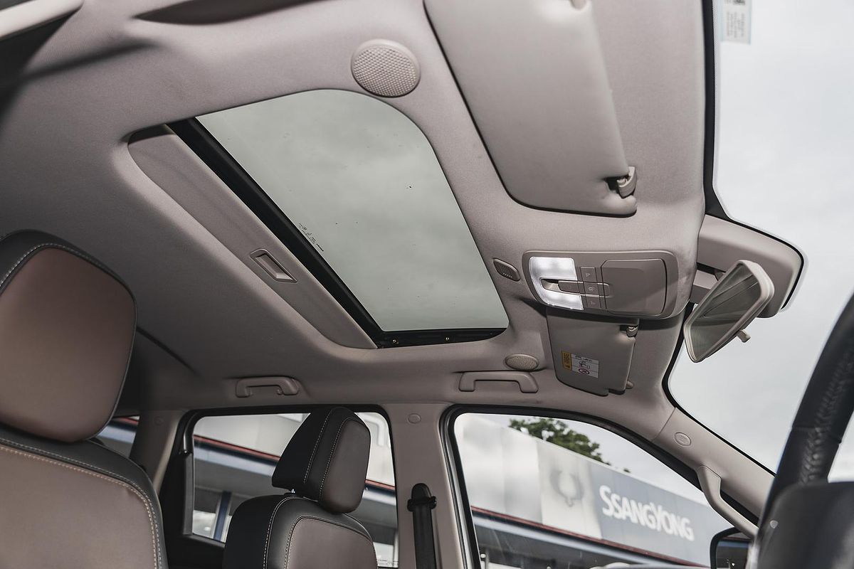 2023 Mahindra Scorpio Z8L