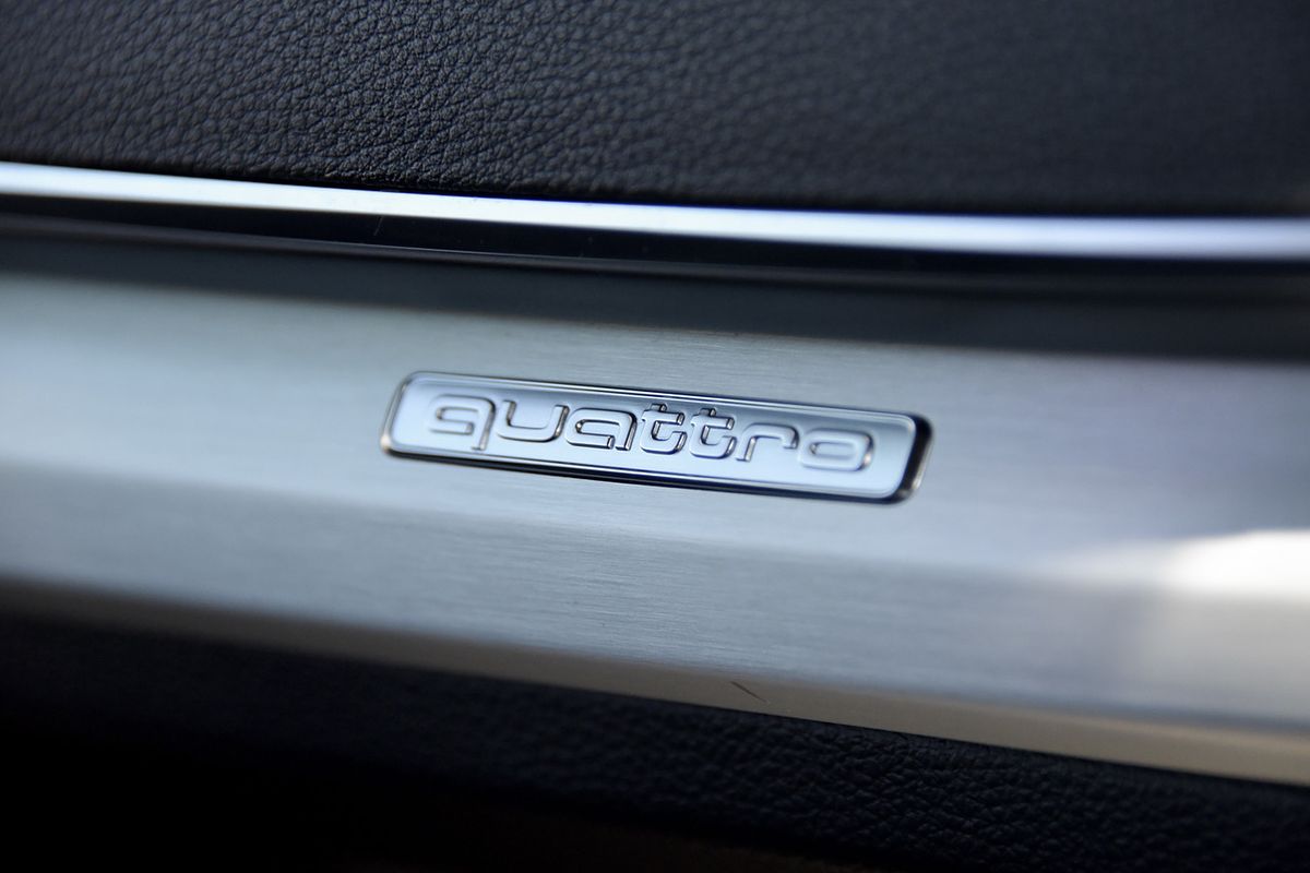 2019 Audi SQ5 FY