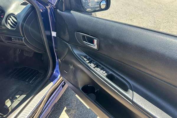 2004 Mazda 6 Luxury Sports GG Series 1